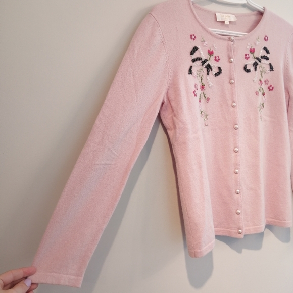 Vintage Italian Merino Wool and Silk Embroidered and Beaded Pink Cardigan Medium - Picture 8 of 15